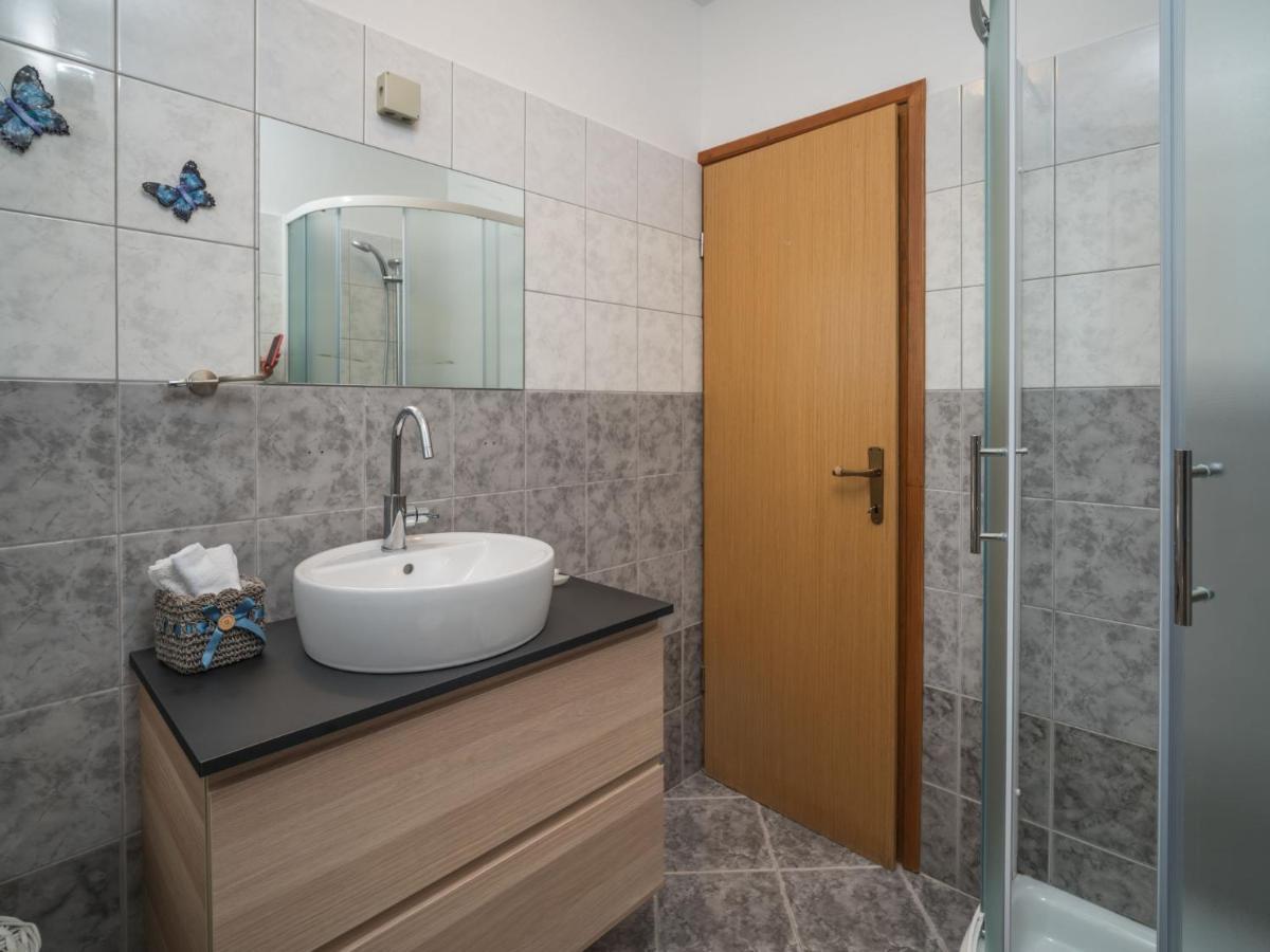 Apartment Fiore-1 By Interhome Gedići Exteriér fotografie